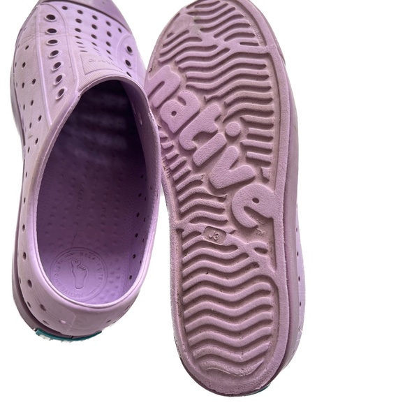 Native Jefferson 2 Tone Purple Water Shoes Size J3 Slip On Sandals Quick Dry - Picture 6 of 8